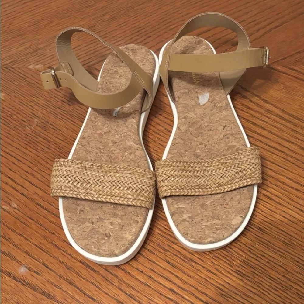 Mila Paoli women Shoes sandals Tan wedge Size 9.5 SKU 10020